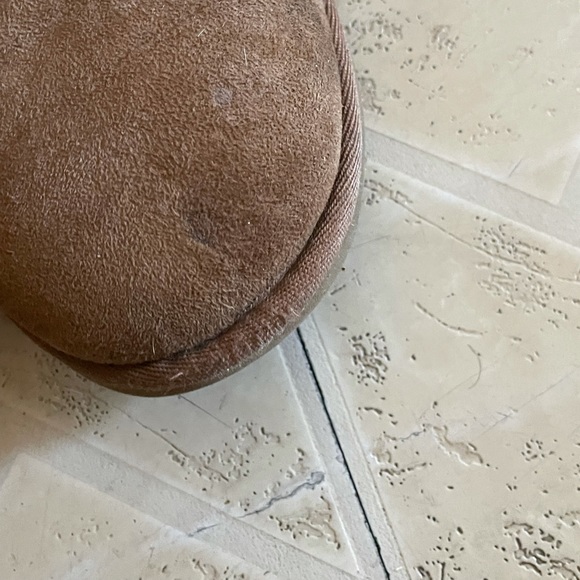 UGG Bailey Button Triplet Boot - Picture 7 of 8